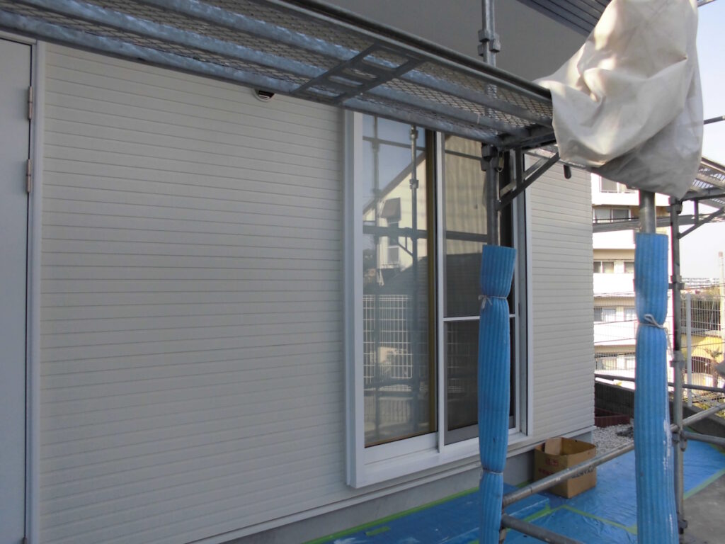 2014年4月1日 栄区公田町:掃除完了後の外壁
