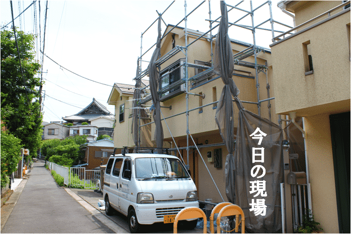 塗装女子りおの横浜・西区の現場