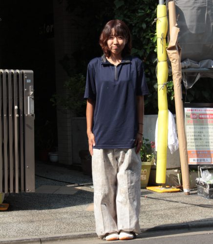 塗装女子りおのショートへアー