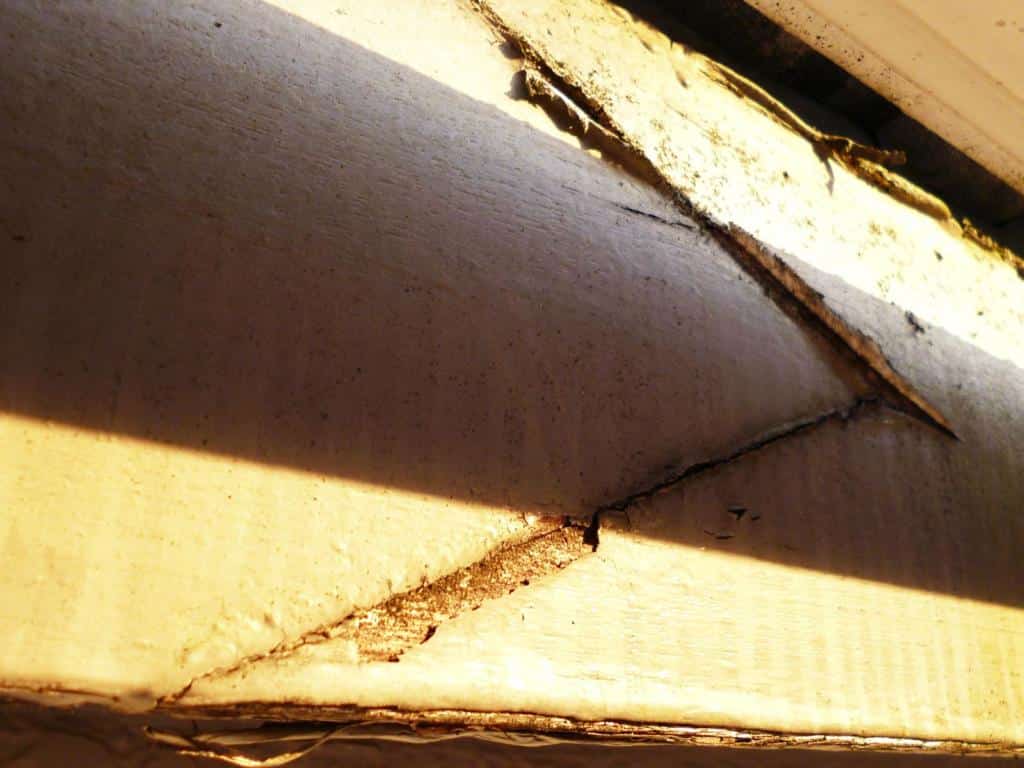 10年後の破風の塗装はがれ