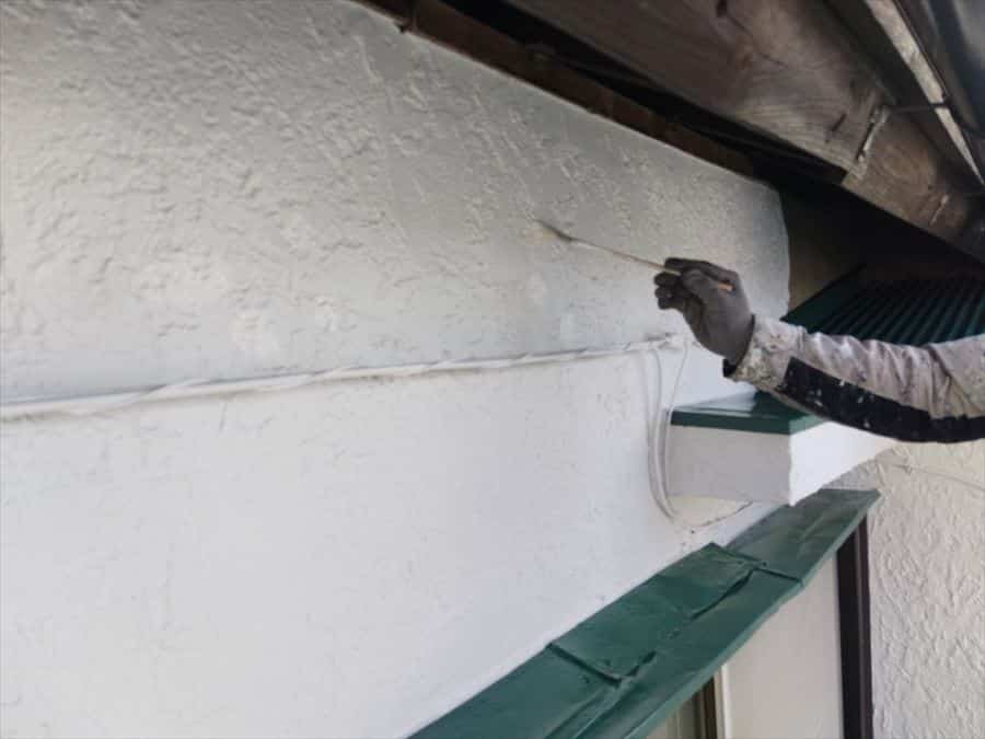 モルタル塗装　刷毛