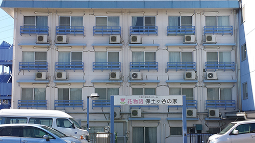 2013年9月3日　横浜市保土ヶ谷区新井町にて鉄部塗装：完成全景