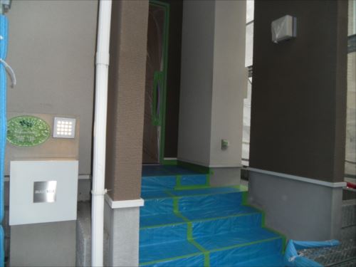 川崎市麻生区：玄関前養生