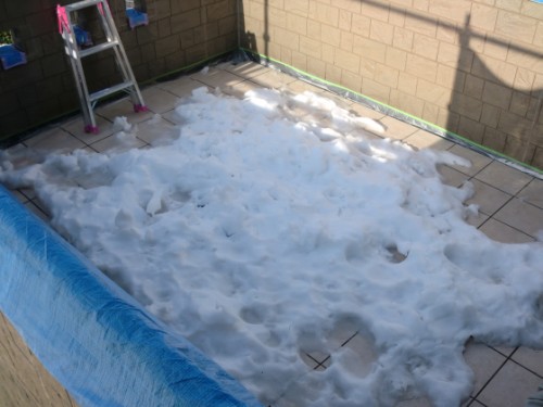 2014年2月17日　戸塚区南舞岡：ベランダの積雪2　
