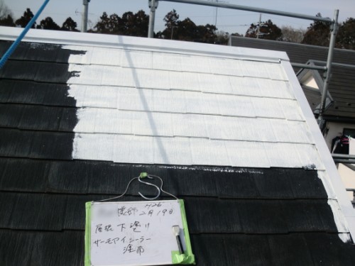 2014年2月19日　戸塚区南舞岡：屋根下塗り中