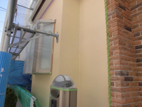 2014年3月11日　川崎市多摩区：2F中塗り完了