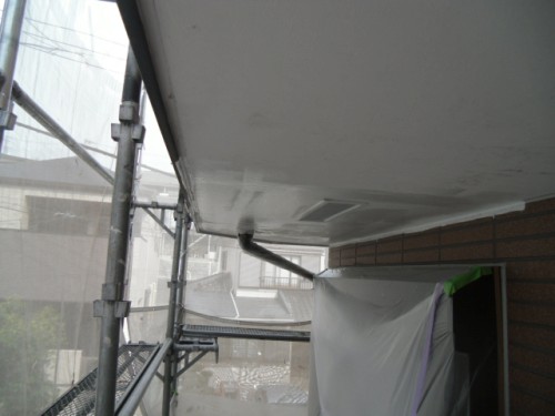 旭区鶴ヶ峰本町：軒塗装