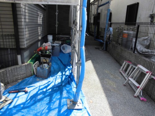 横浜市保土ヶ谷区：玄関前床養生