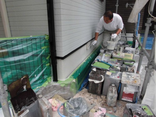 横浜市保土ヶ谷区：基礎上塗り