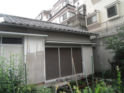 横浜市磯子区：付帯部下塗り後