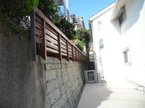 横浜市磯子区：フェンス上塗り後
