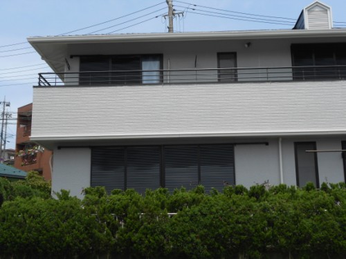 横浜市旭区：塗装完了後のベランダ