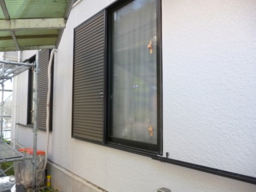 横浜市旭区：外壁上塗り、養生剥がし後