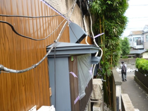 横浜市旭区：付帯部下塗り後