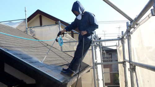 2013年11月26日 都筑区谷山邸：屋根の高圧洗浄