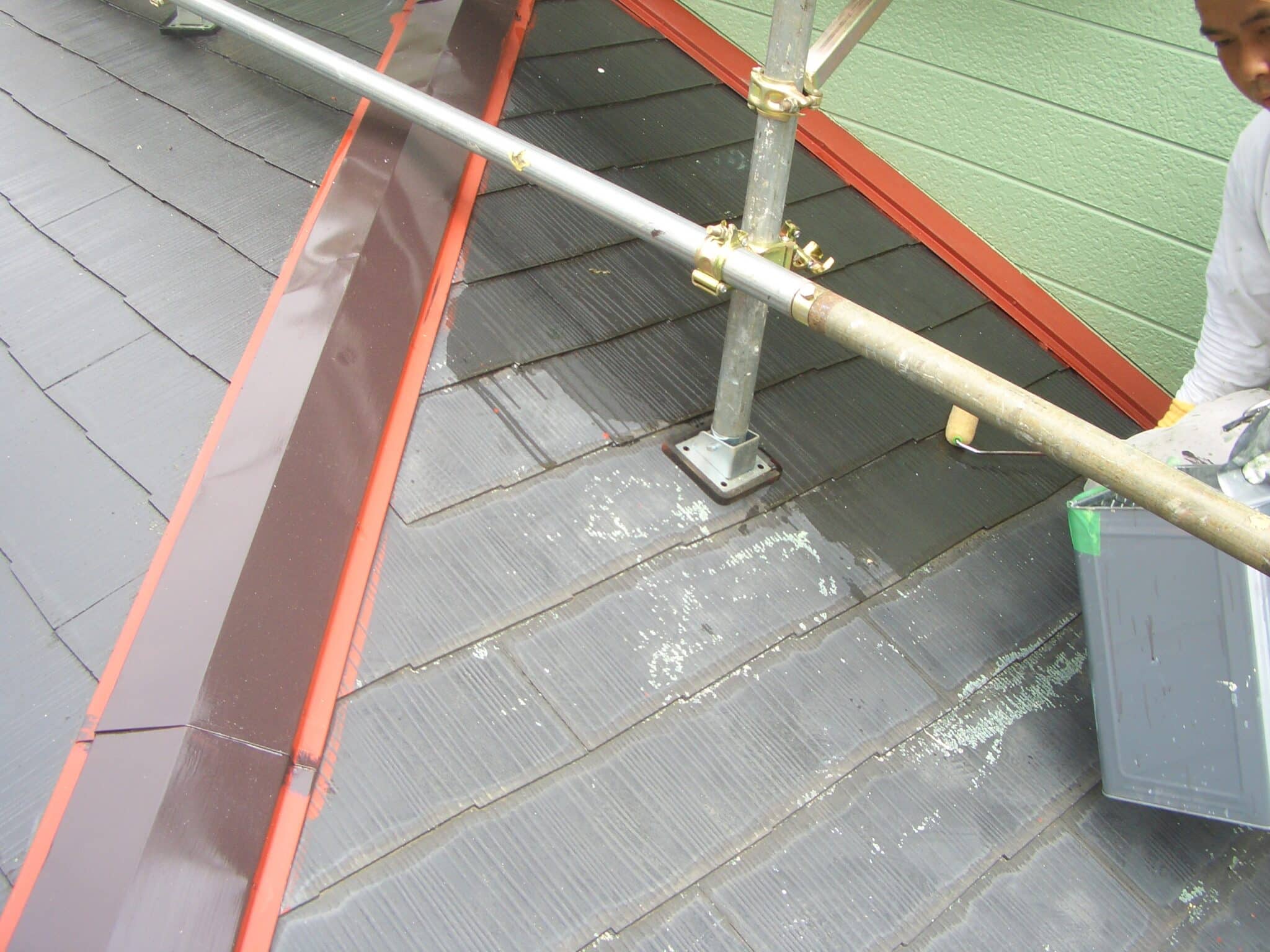 下屋根の錆止め