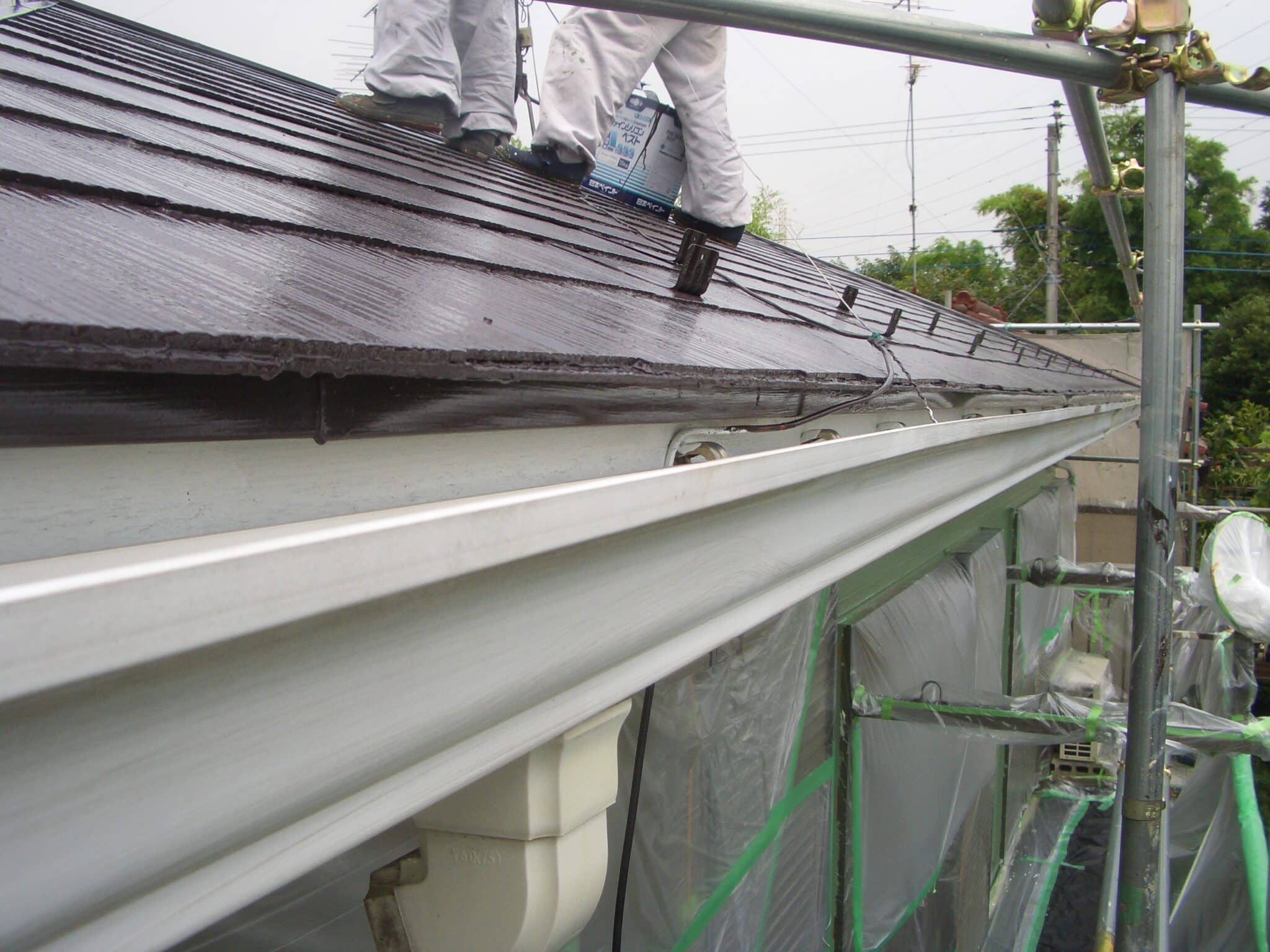 屋根軒先塗装完了