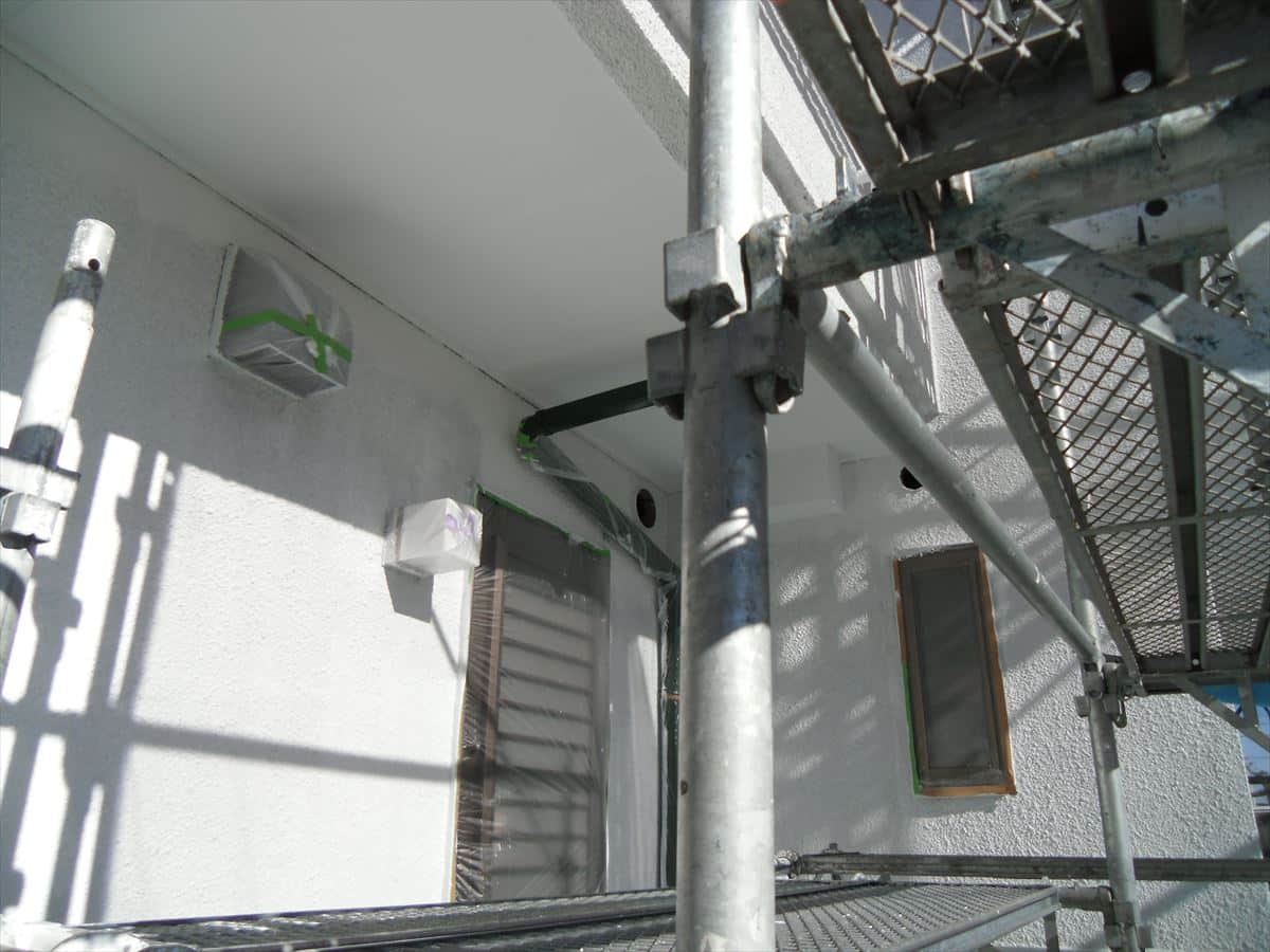 外壁下塗り